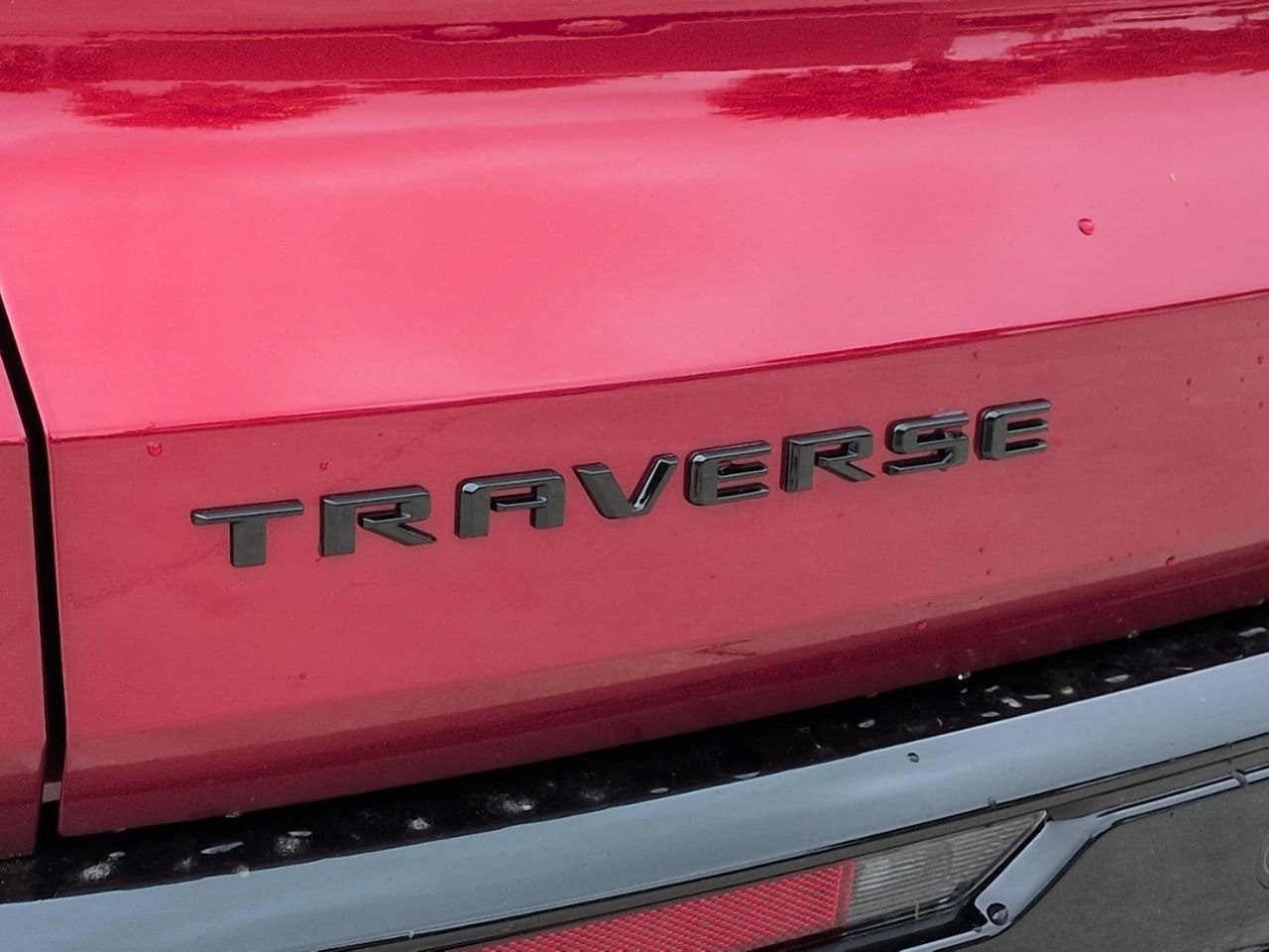 New 2026 Chevrolet Traverse RS FWD image 6