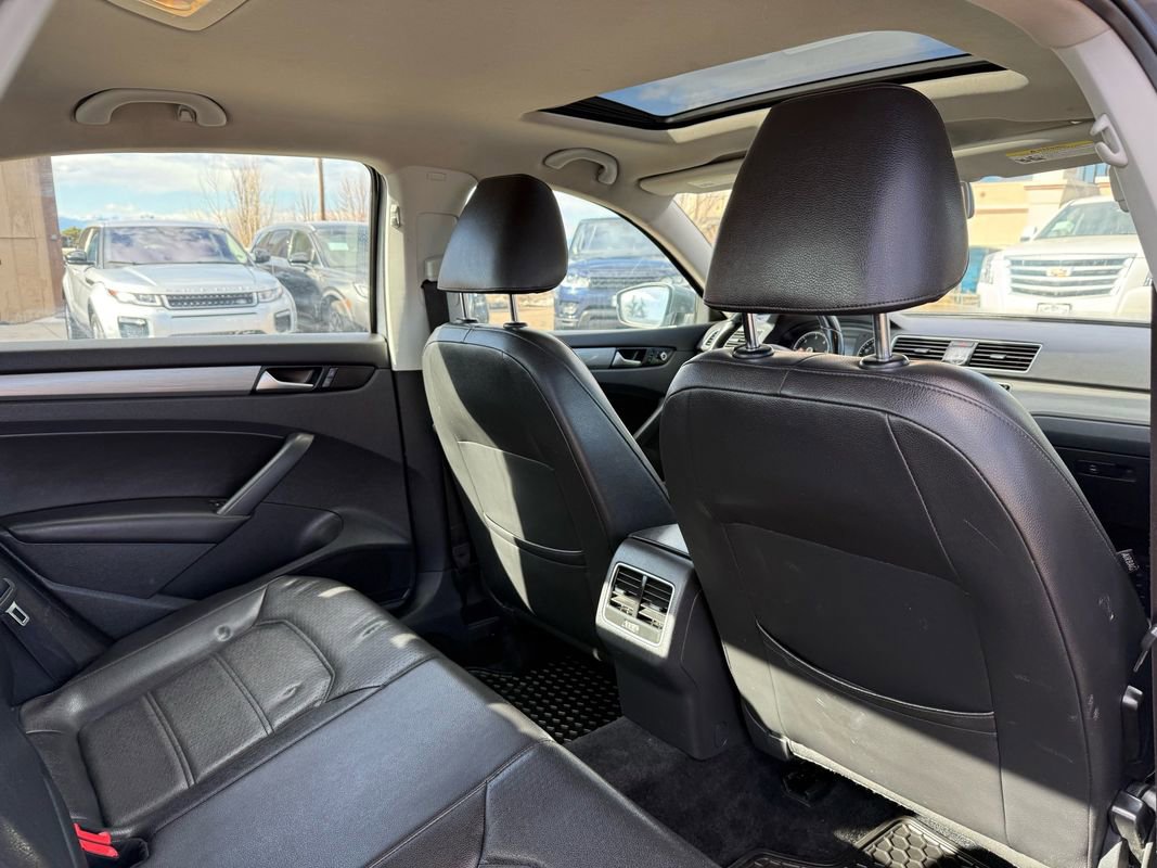 Used 2014 Volkswagen Passat TDI SE image 22
