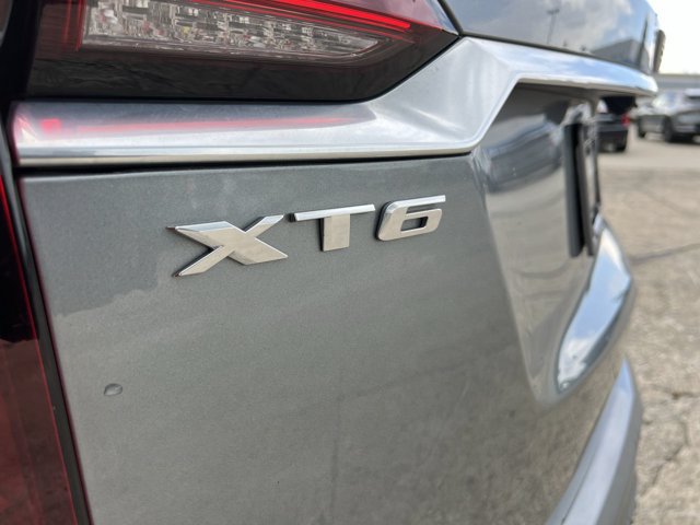 Used 2023 Cadillac XT6 Premium Luxury AWD/4WD image 33