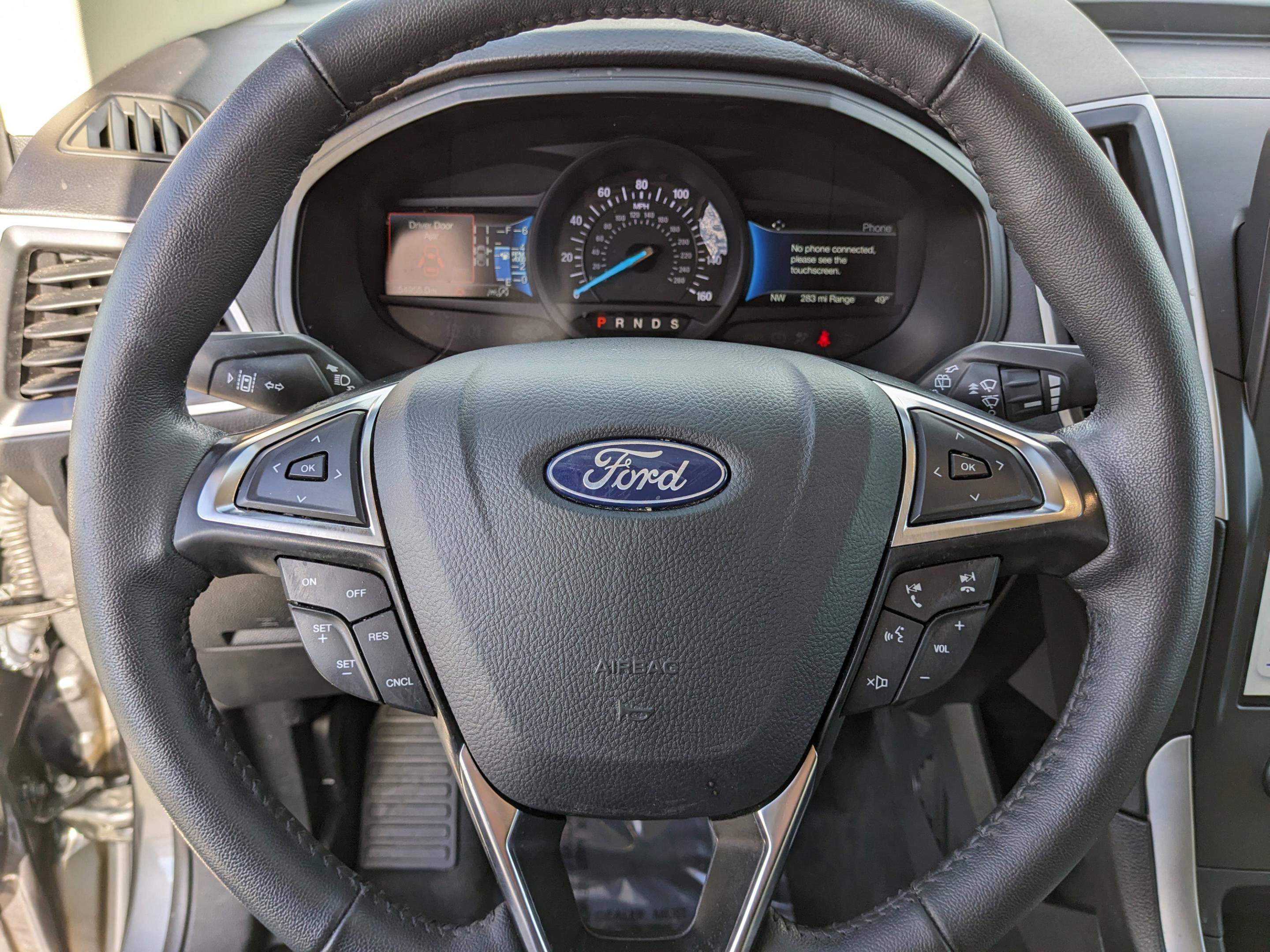 Used 2024 Ford Edge SEL image 30