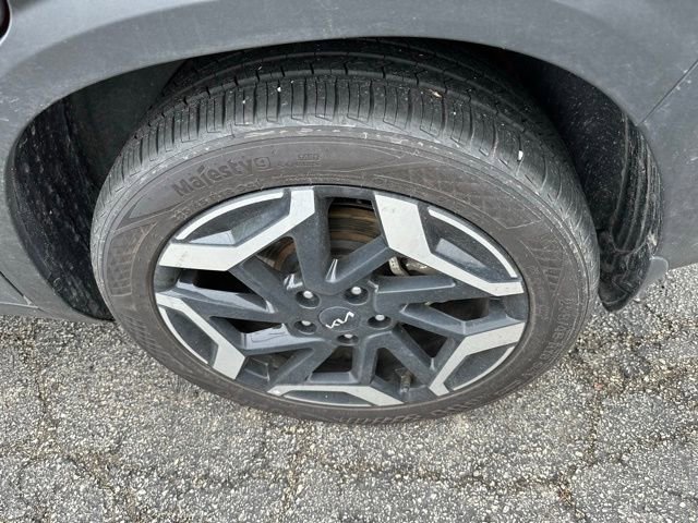 Used 2026 Kia Seltos SX w/ SX Sunroof Package AWD/4WD image 7