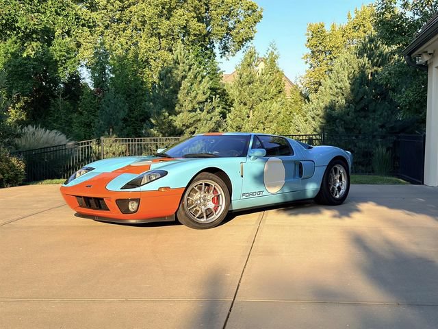 Used 2006 Ford GT RWD image 71