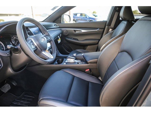 New 2025 INFINITI QX55 Luxe w/ Cargo Package AWD/4WD image 18