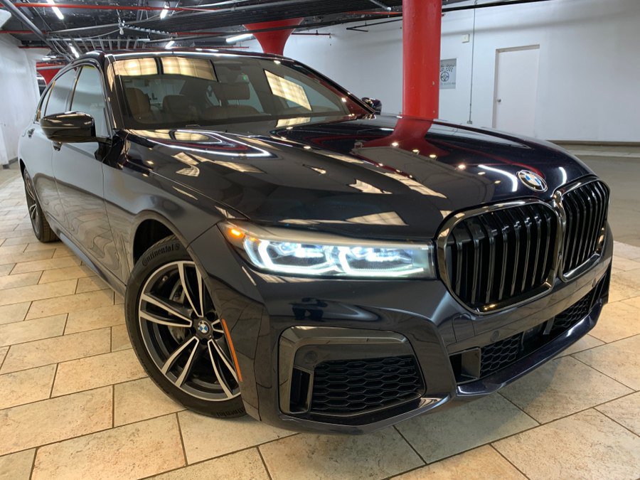 Used 2021 BMW 750i xDrive w/ Executive Package AWD/4WD image 5