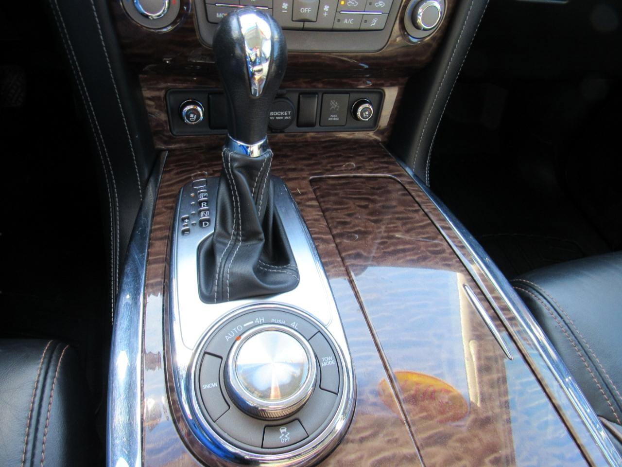 Used 2017 Nissan Armada Platinum w/ Captain Seat Package image 24