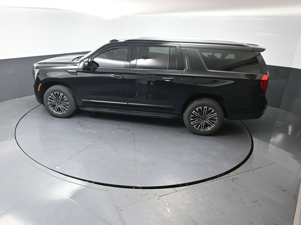 Used 2025 GMC Yukon XL Elevation AWD/4WD image 49