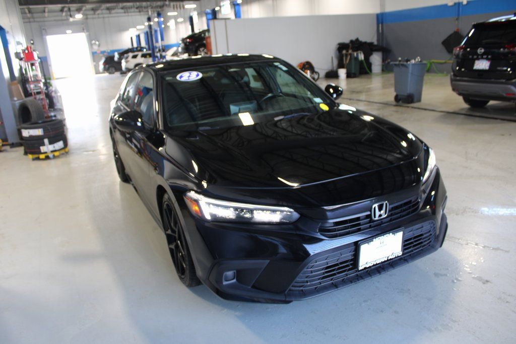 Used 2023 Honda Civic Sport image 4