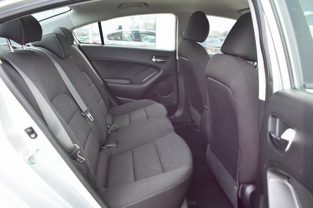 Used 2016 Kia Forte LX image 31