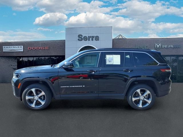 Used 2026 Jeep Grand Cherokee Limited w/ Luxury Tech Group II AWD/4WD image 25
