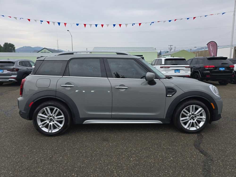 Used 2022 MINI Cooper Countryman image 6