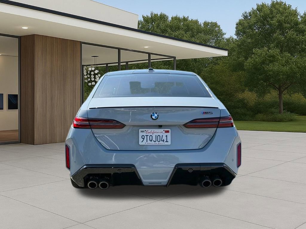 Used 2025 BMW M5 w/ Executive Package image 10