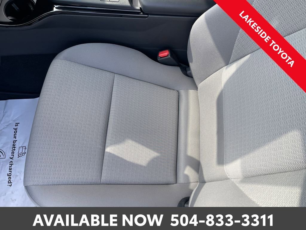 Certified 2025 Toyota Prius LE image 26
