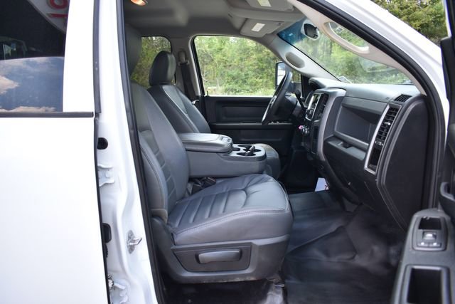 Used 2018 RAM 5500 Tradesman w/ Ambulance Prep Group RWD image 15