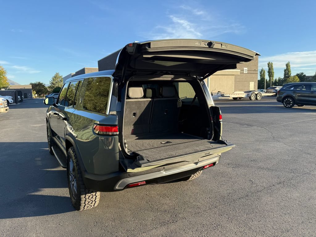 Used 2022 Rivian R1S Launch Edition Quad AWD/4WD image 13
