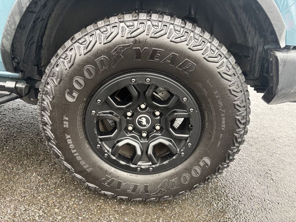 Used 2022 Ford Bronco Wildtrak image 9