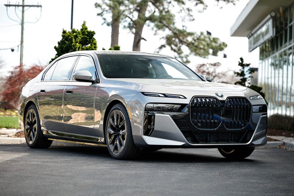 New 2026 BMW i7 eDrive50 w/ M Sport Package