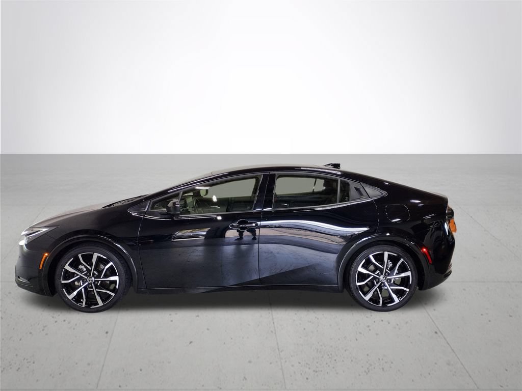 Used 2024 Toyota Prius Prime FWD image 10