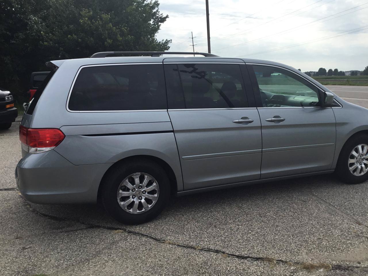 Used 2010 Honda Odyssey EX image 5