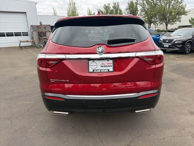 Used 2022 Buick Enclave Premium AWD/4WD image 4