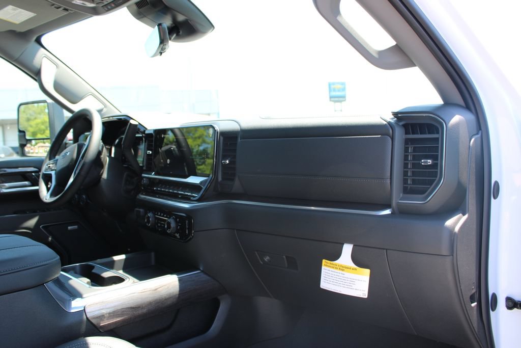 New 2026 Chevrolet Silverado 2500 LTZ w/ LTZ Plus Package AWD/4WD image 33