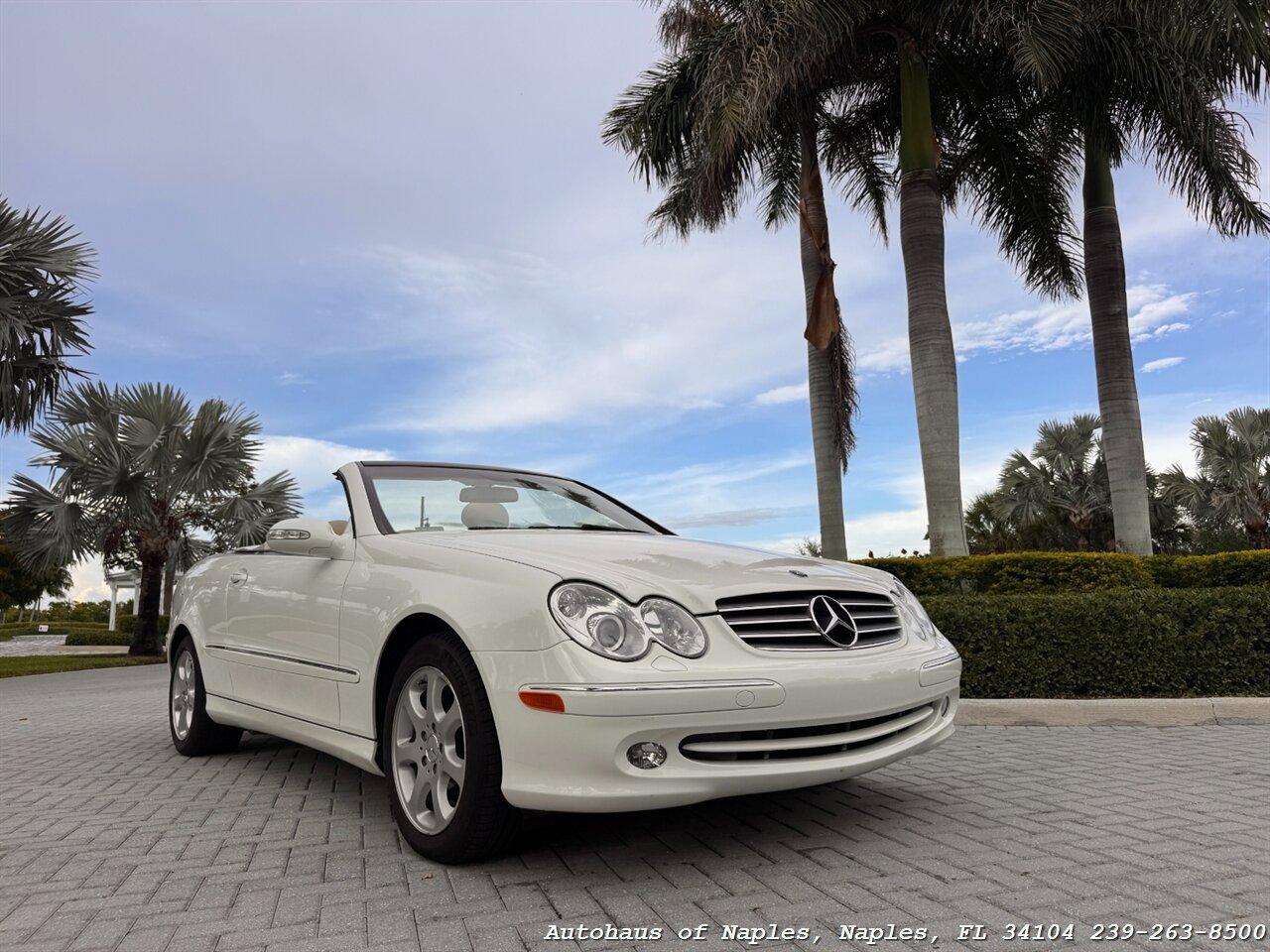 Used 2004 Mercedes-Benz CLK 320 Cabriolet image 2