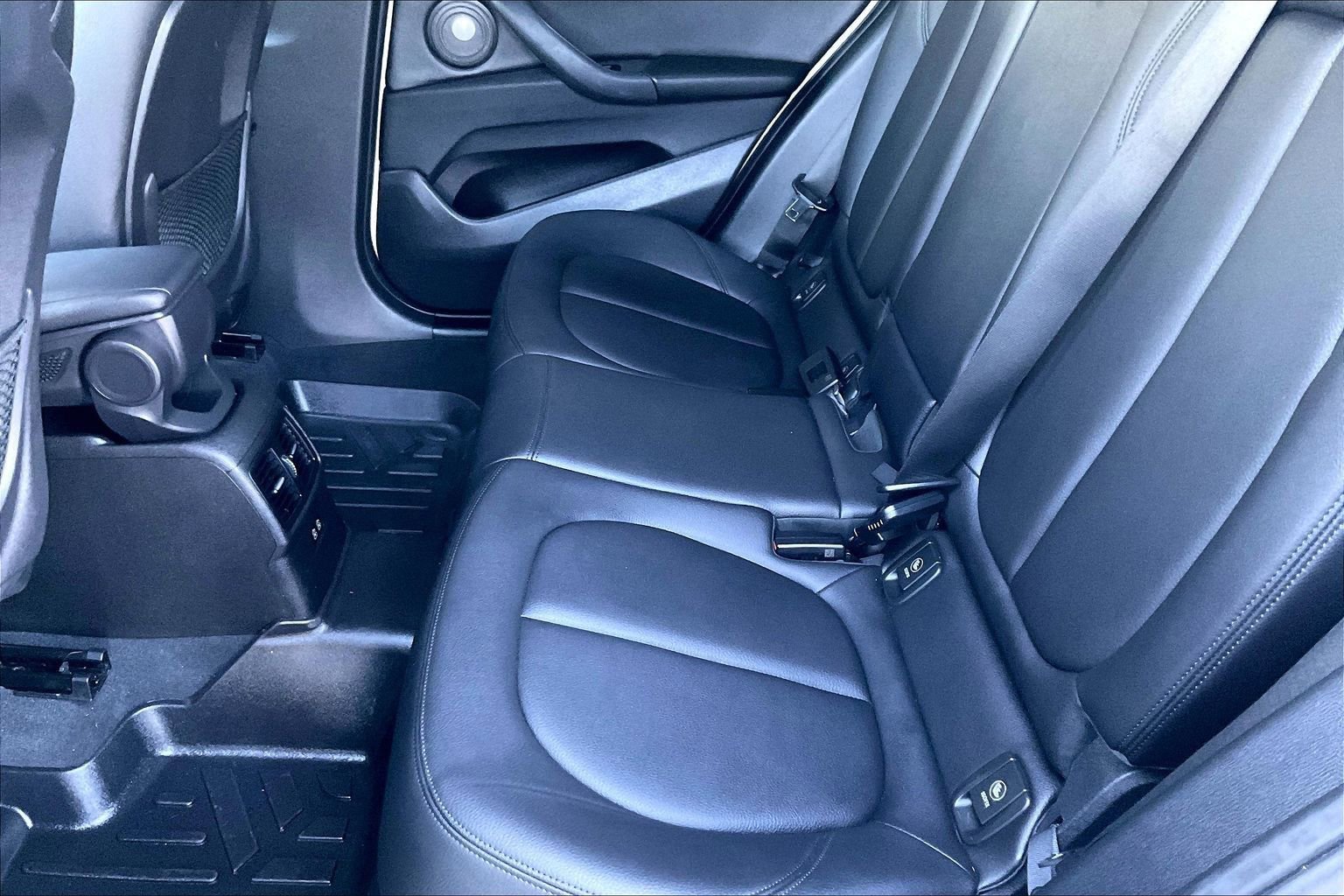 Used 2022 BMW X1 xDrive28i image 17