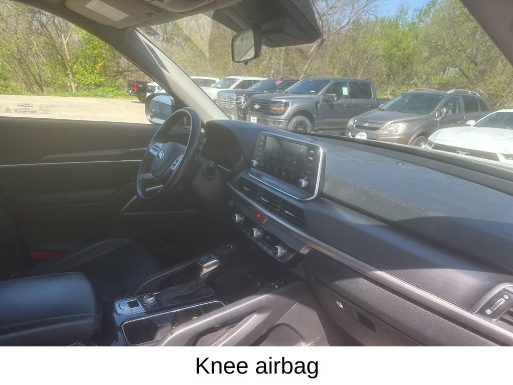 Used 2020 Kia Telluride S AWD/4WD image 16