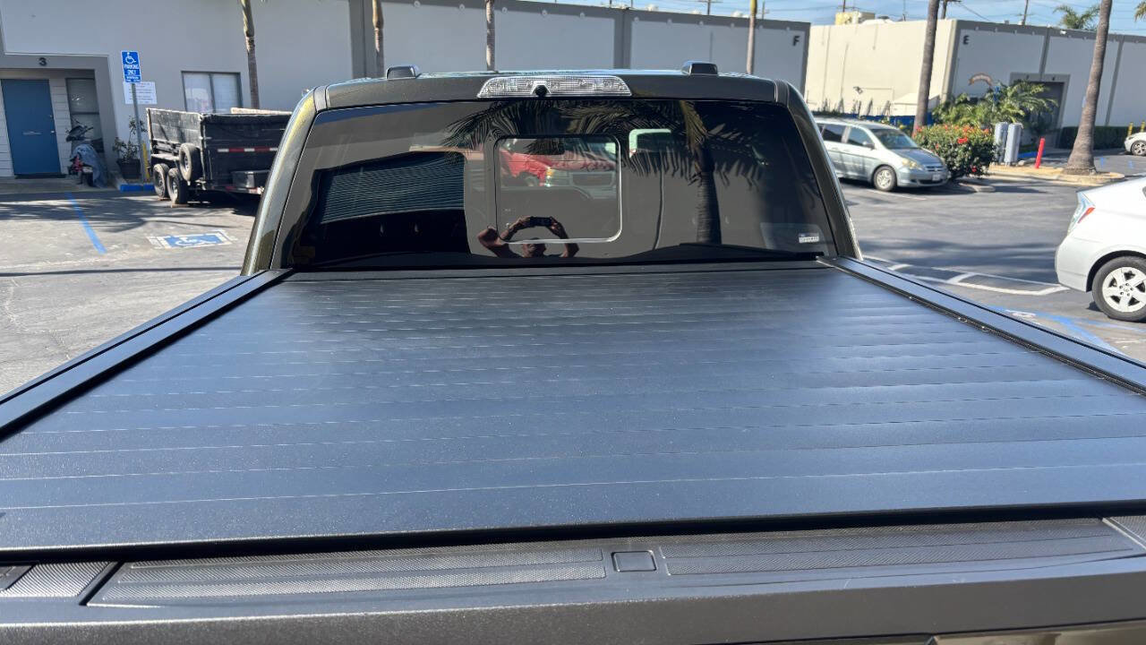 Used 2025 Ford F150 Raptor image 5