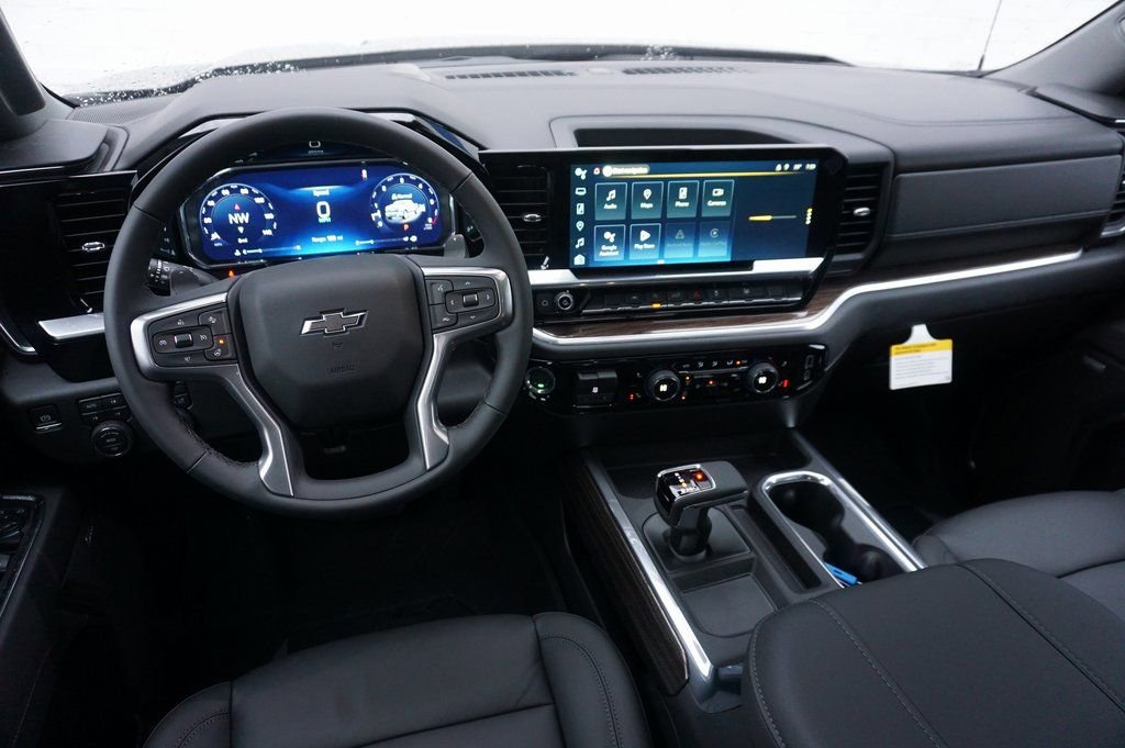 New 2026 Chevrolet Silverado 1500 RST w/ Dark Appearance Package image 13