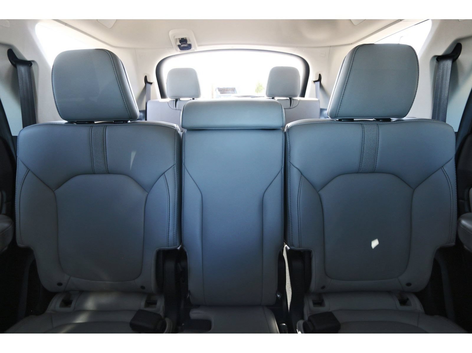 Used 2024 Honda Pilot Touring image 13