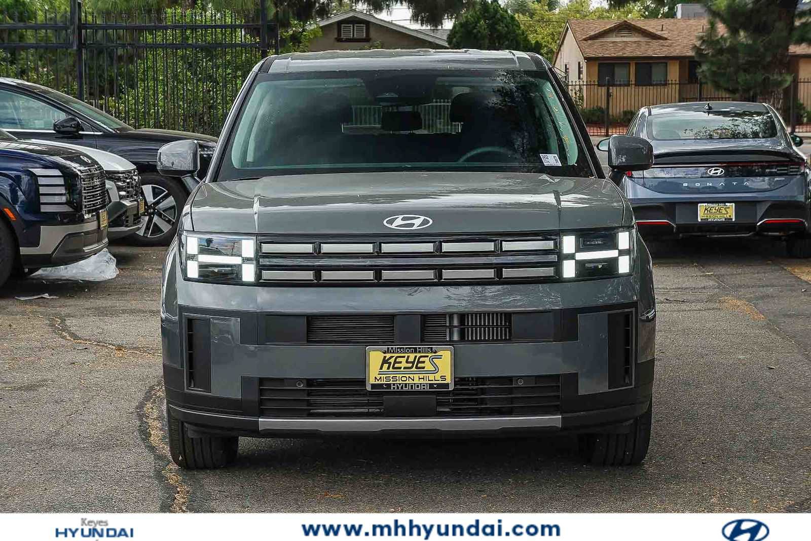 New 2026 Hyundai Santa Fe SE FWD image 2