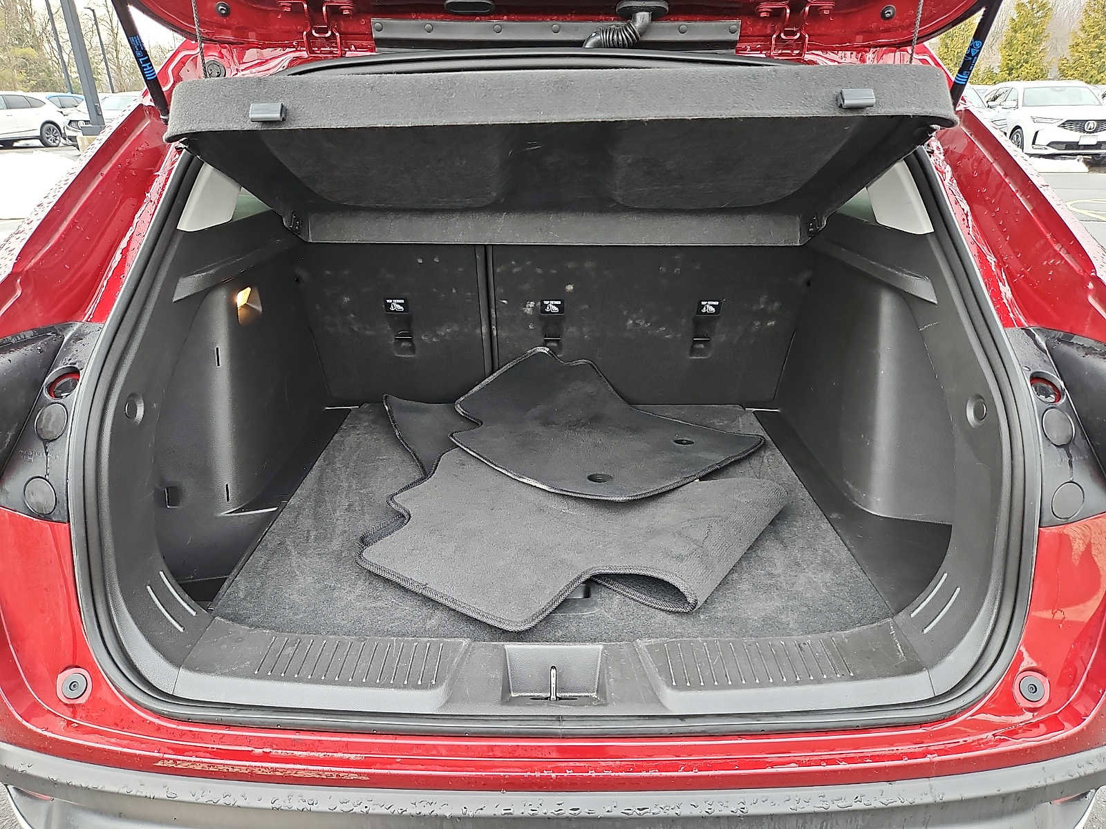Used 2025 Chevrolet Trax LT image 28
