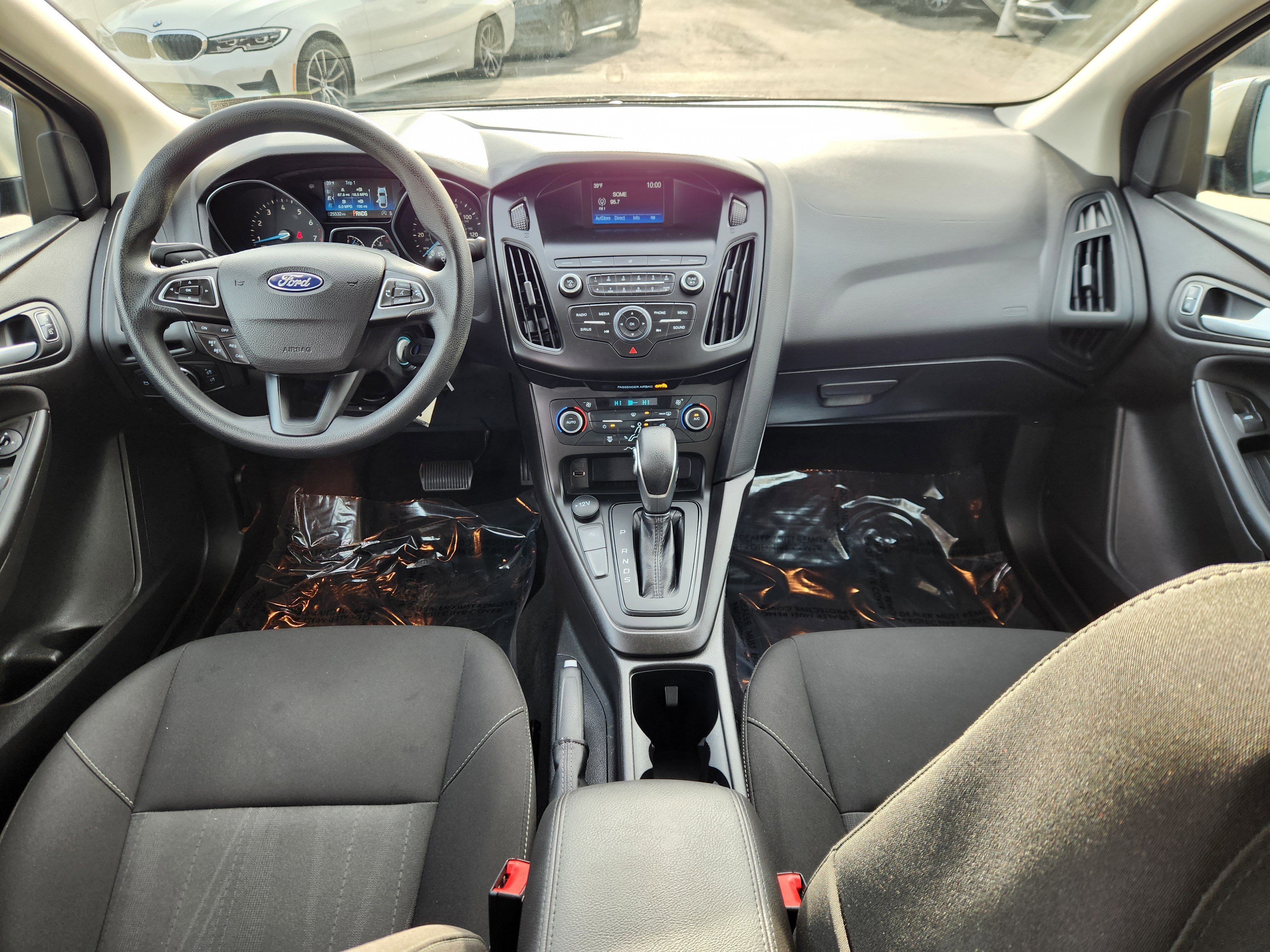 Used 2018 Ford Focus SE image 8