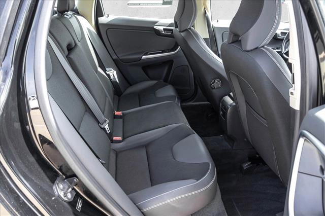 Used 2011 Volvo XC60 3.2 FWD image 21