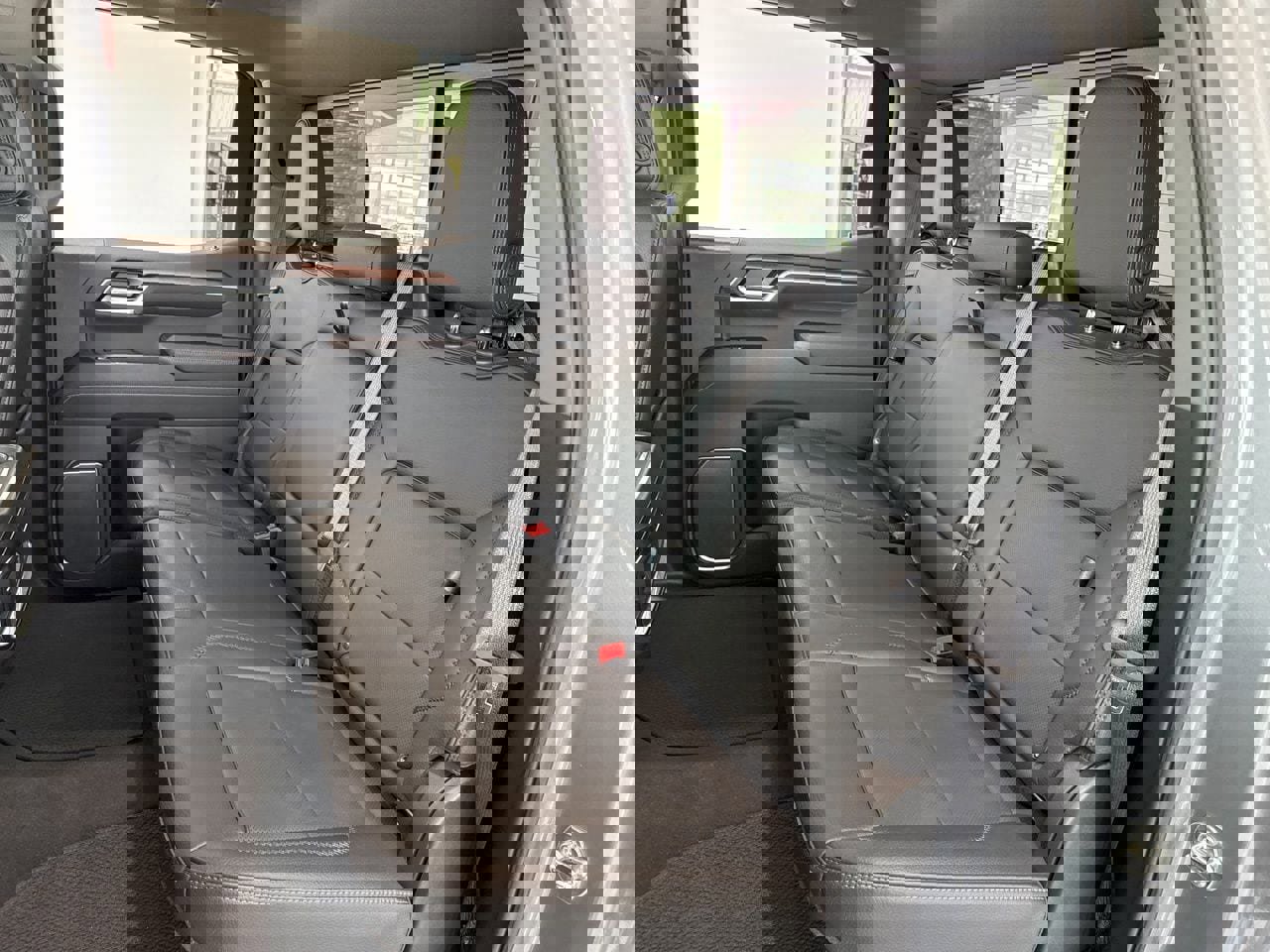 Used 2025 GMC Sierra 1500 Denali image 41