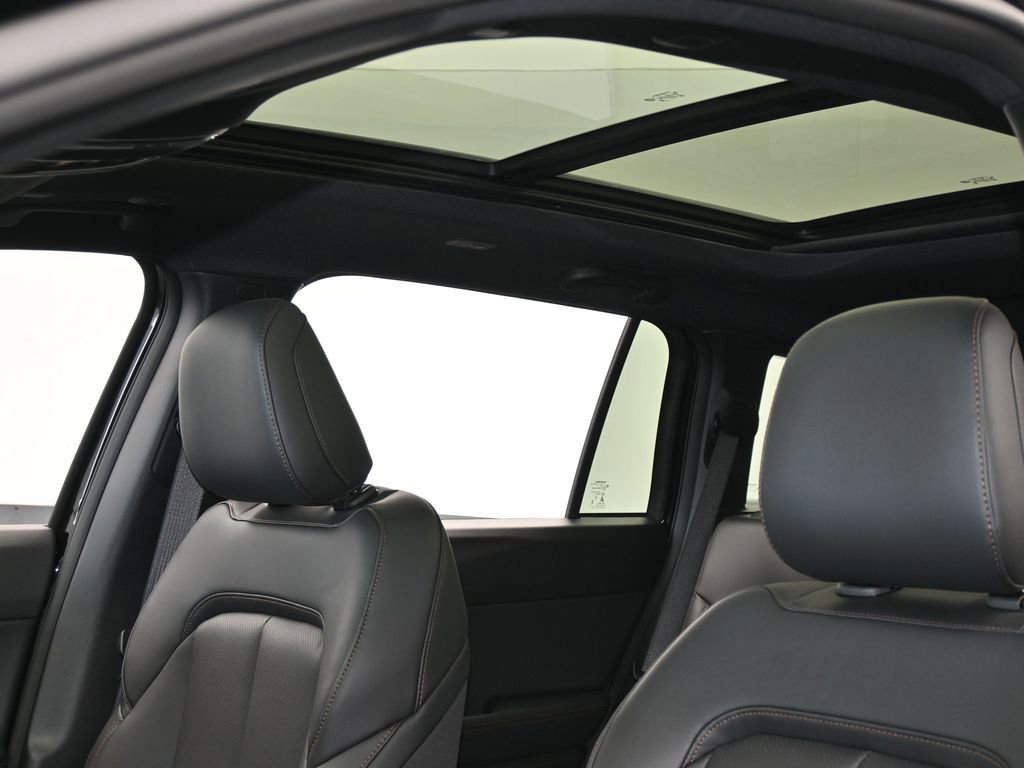 New 2026 Jeep Cherokee Limited image 11