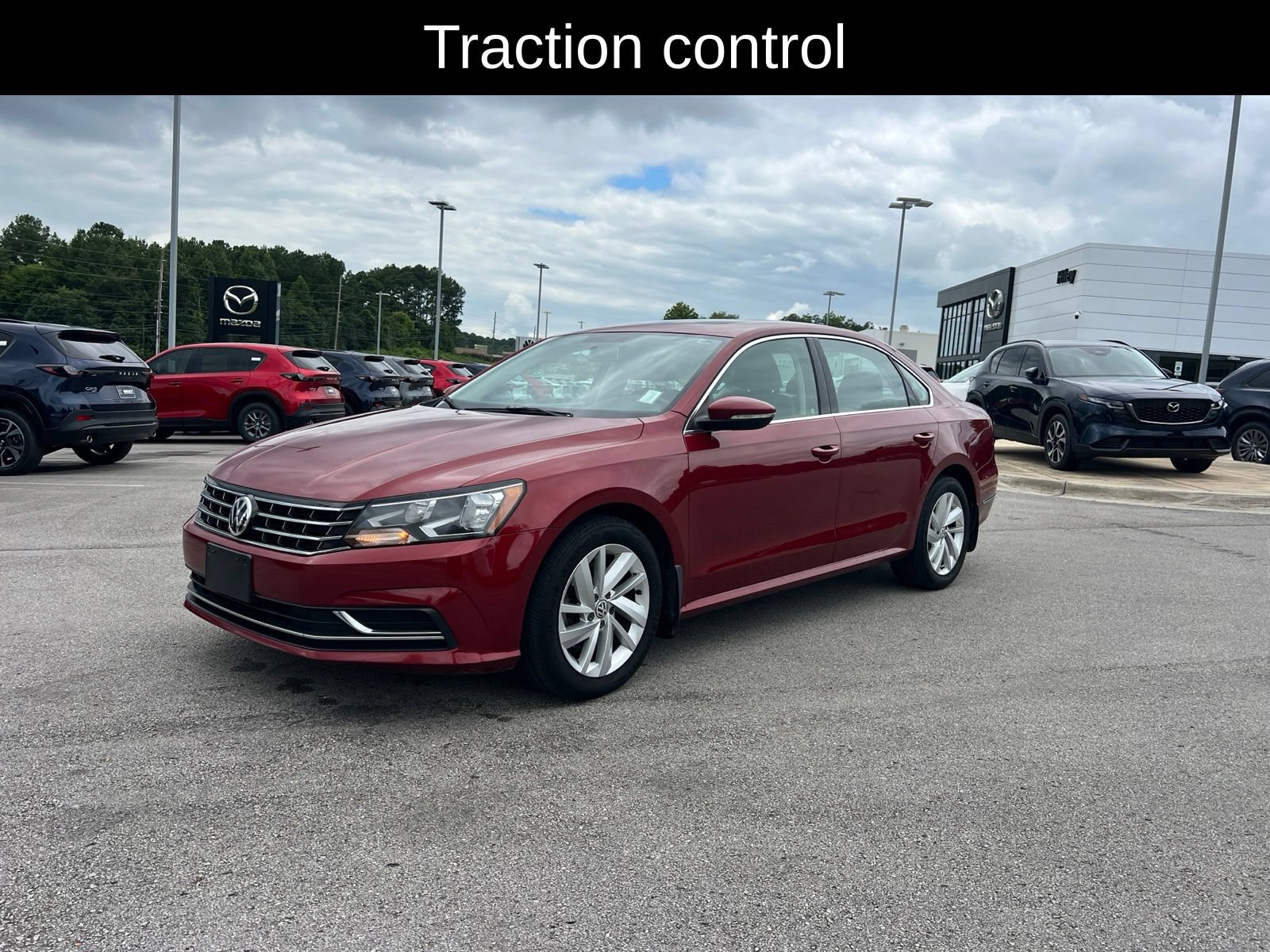 Used 2018 Volkswagen Passat 2.0T SE FWD image 5