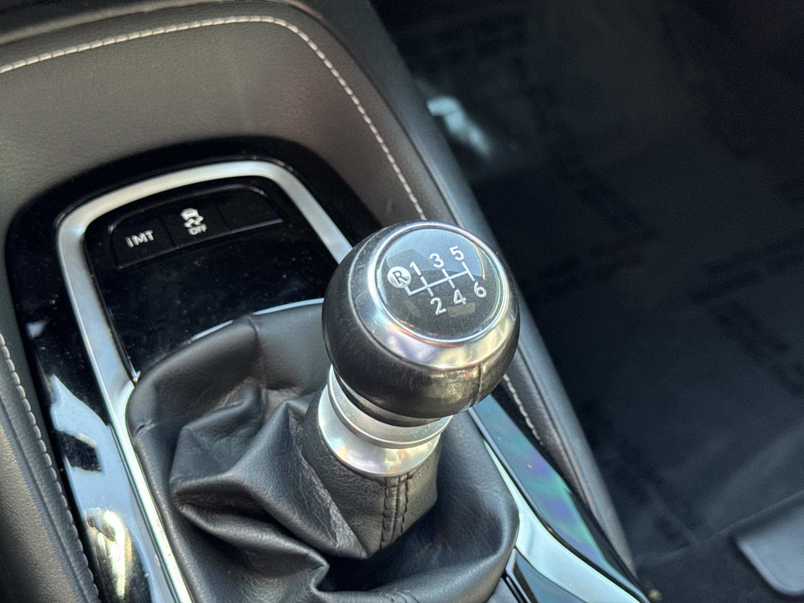 Used 2021 Toyota Corolla SE w/ Protection Package (TMS) image 22