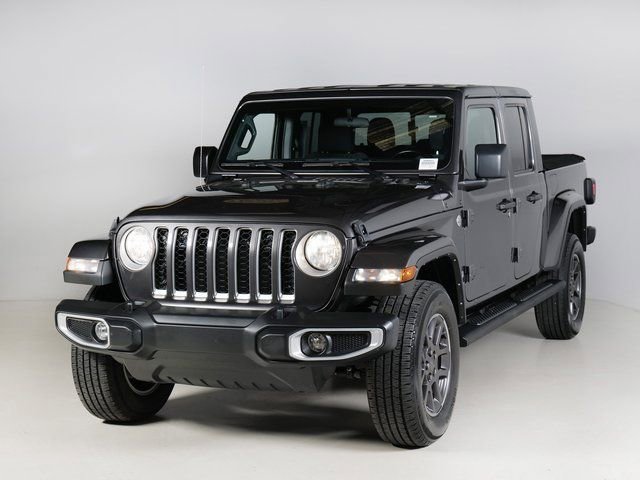 Used 2021 Jeep Gladiator Overland w/ Dual Top Group AWD/4WD video 1