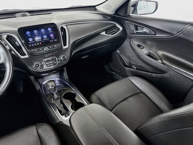 Used 2022 Chevrolet Malibu LT w/ Leather Package FWD image 24
