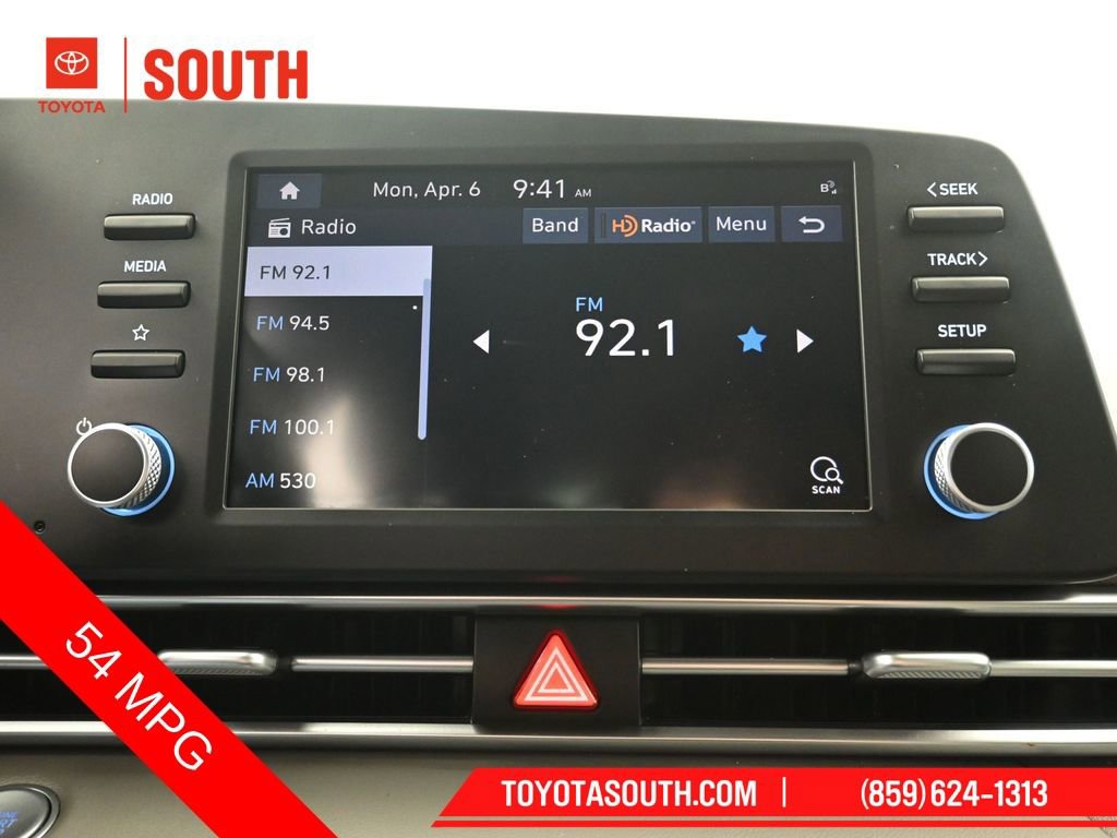 Used 2023 Hyundai Elantra Blue image 14