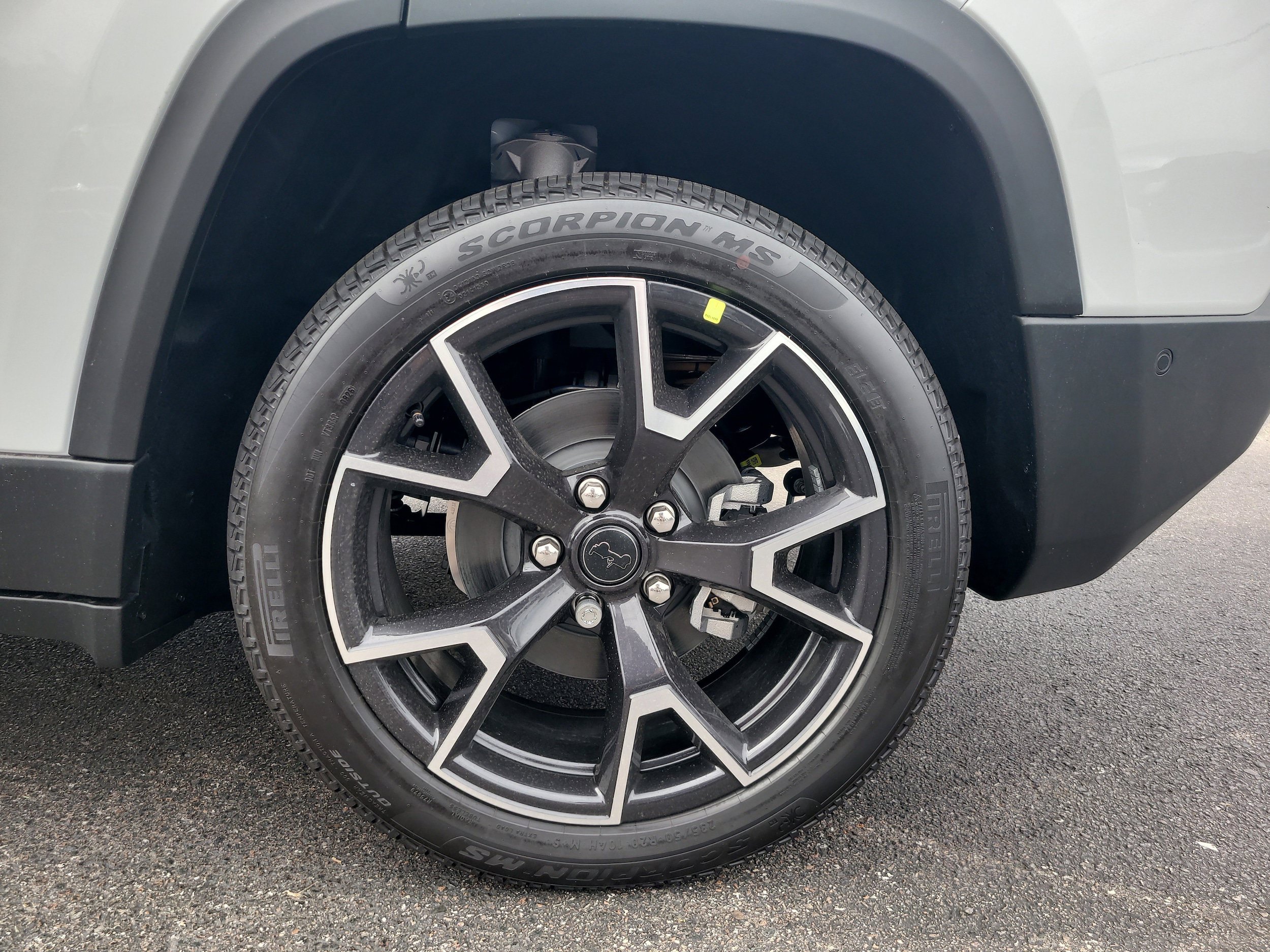 New 2026 Jeep Cherokee Overland AWD/4WD image 9