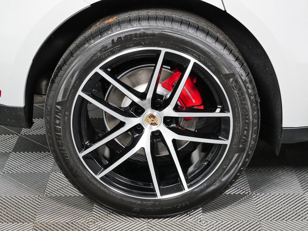 New 2026 Porsche Macan S image 38