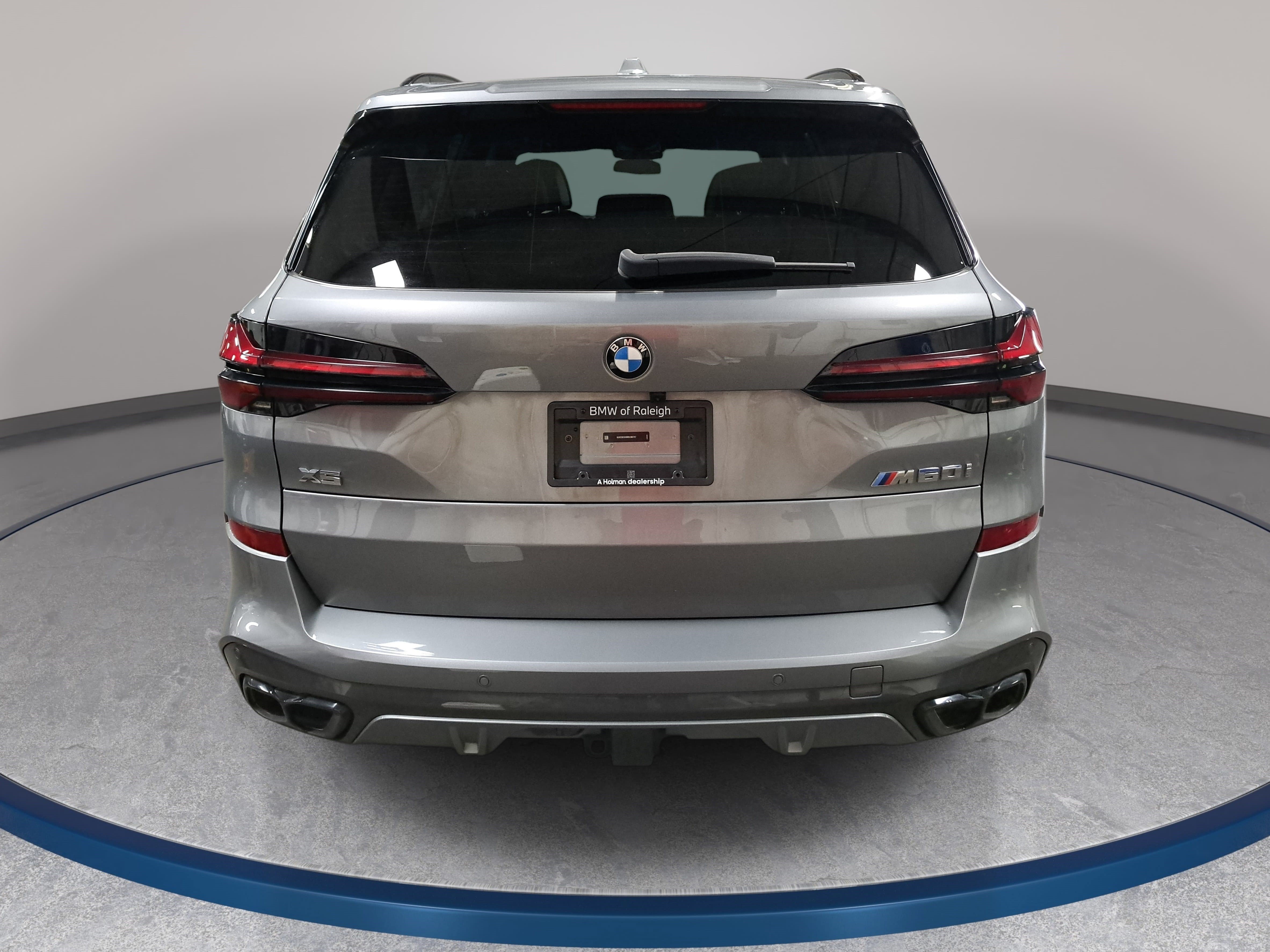 Used 2024 BMW X5 M60i w/ Parking Assistance Package AWD/4WD image 6