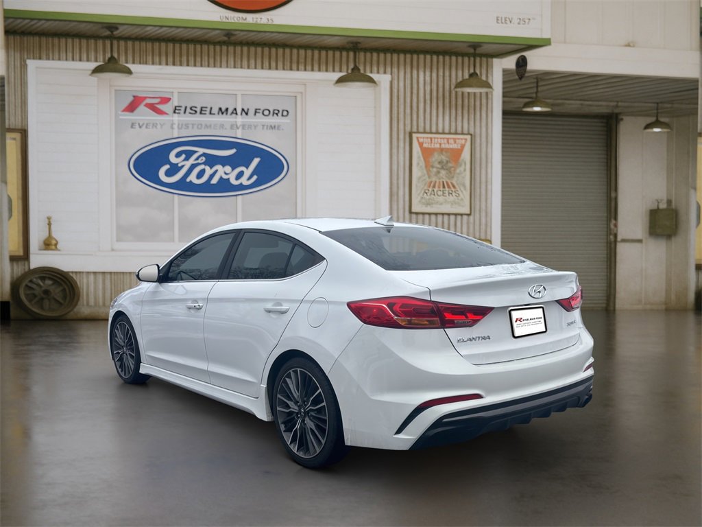 Used 2018 Hyundai Elantra Sport image 4