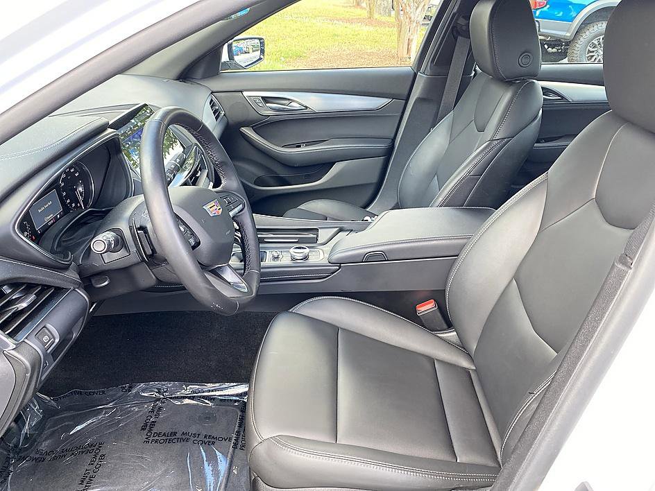 Used 2024 Cadillac CT5 Luxury w/ Cold Weather Package RWD image 11