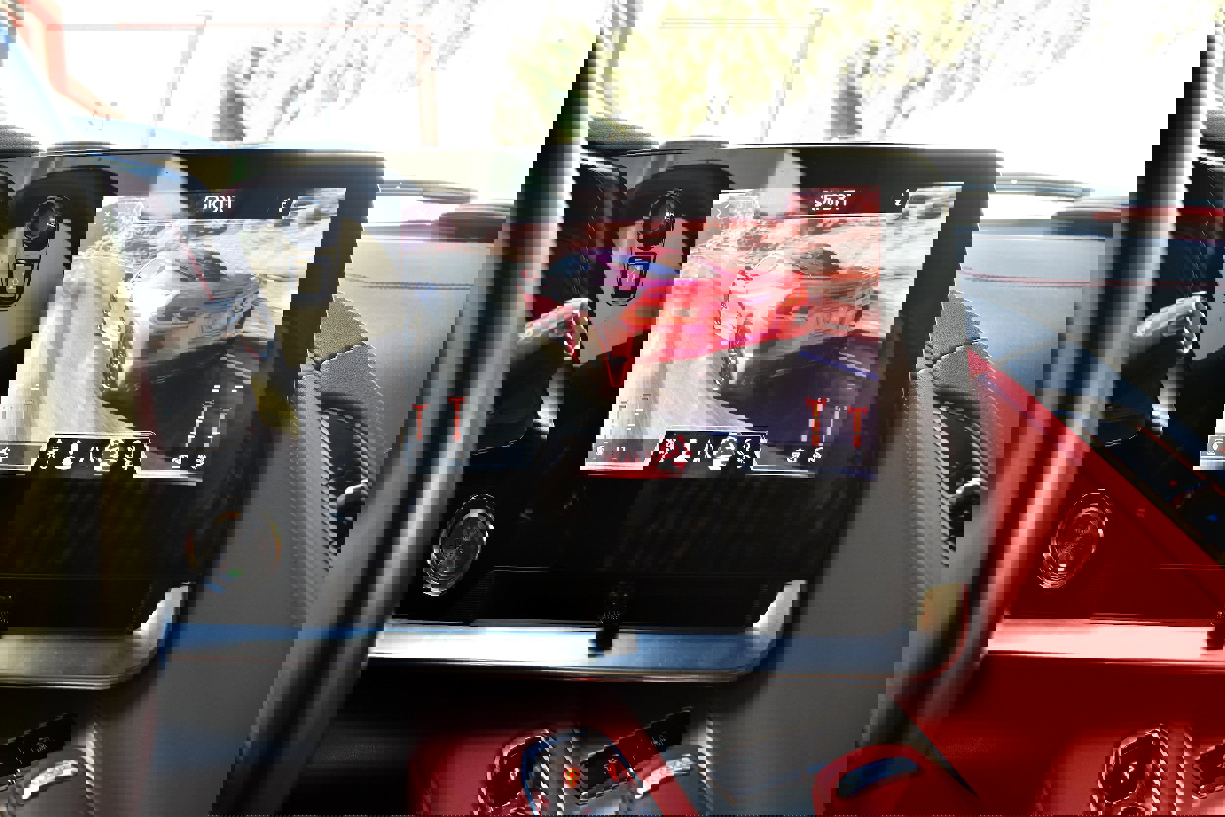 Used 2024 Chevrolet Corvette Stingray Preferred Cpe w/ 2LT image 33