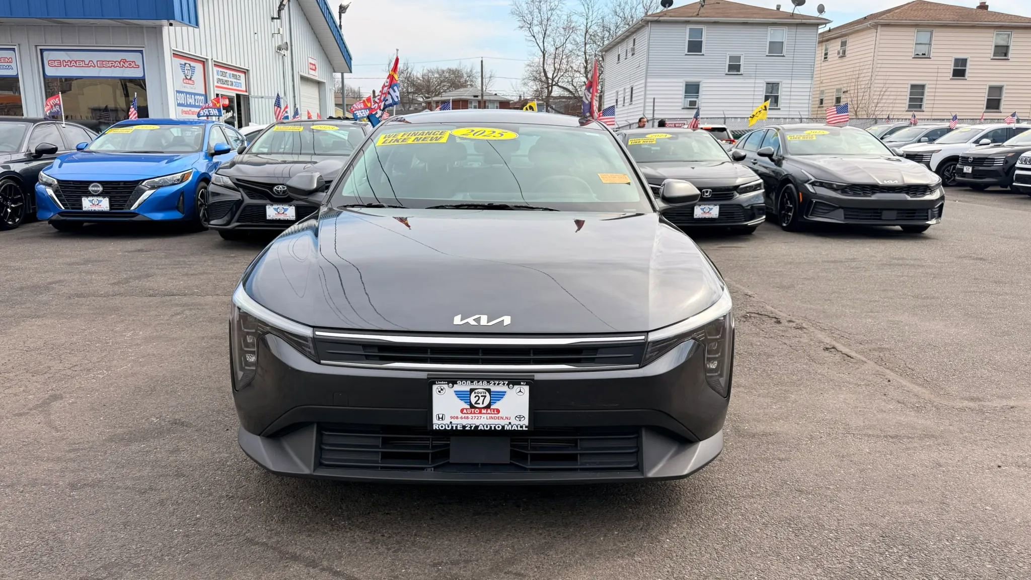 Used 2025 Kia K4 image 3