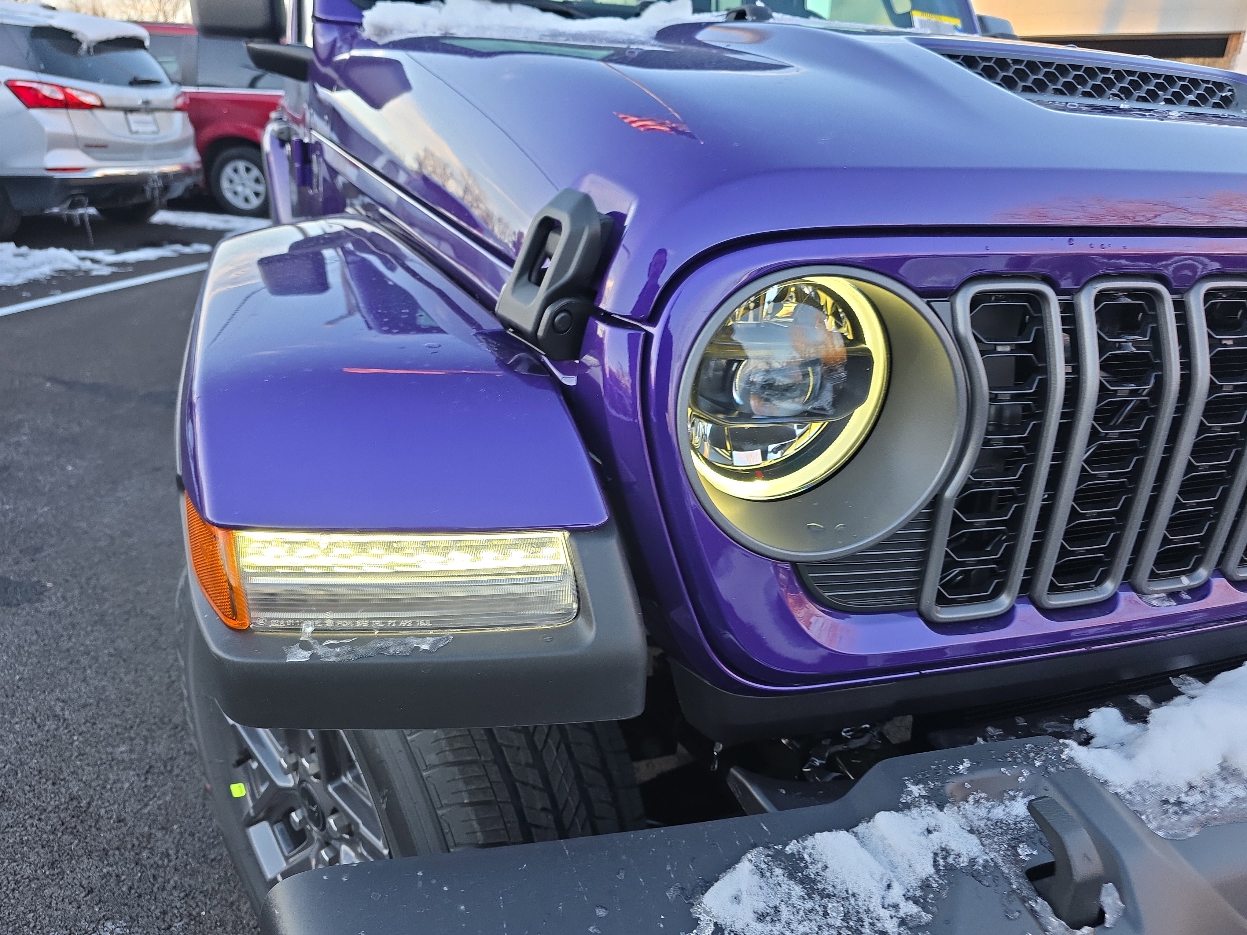 New 2026 Jeep Gladiator Sport AWD/4WD image 25