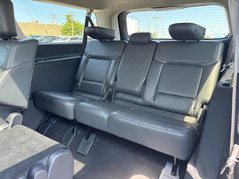 Used 2025 Ford Expedition Max Active AWD/4WD image 12
